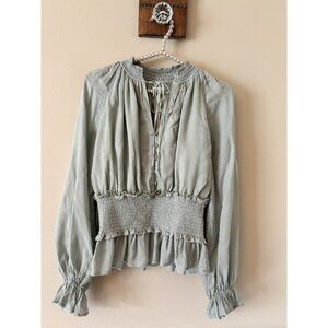 NWT In Loom Womens Size M Green Long Sleeve Blouse Ruffle Trim Boho